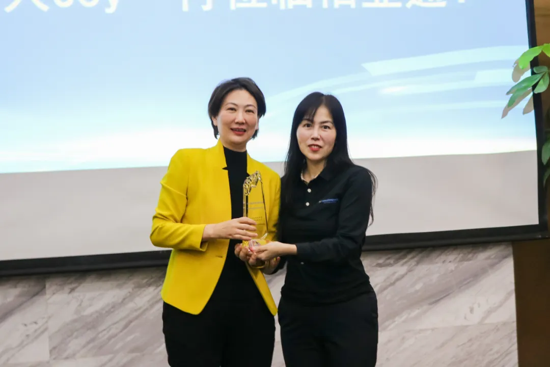 荣耀时刻 | 怡亚通物流荣膺菲仕兰“2025年度最佳物流服务商”